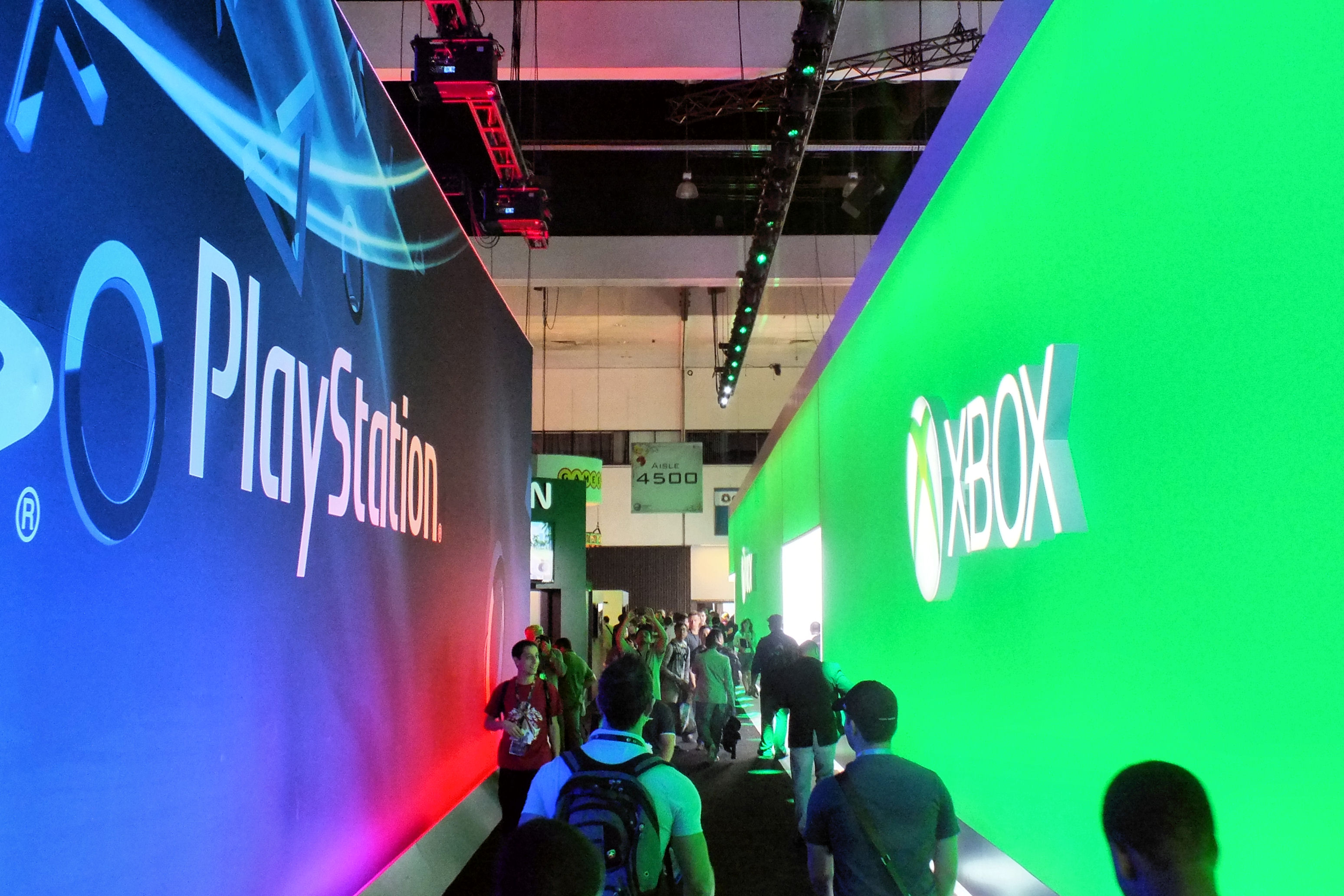 Teething problems hamstring record-breaking consoles