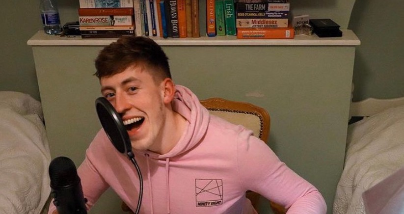 Podge Henry: Bedroom banter in the age of virality