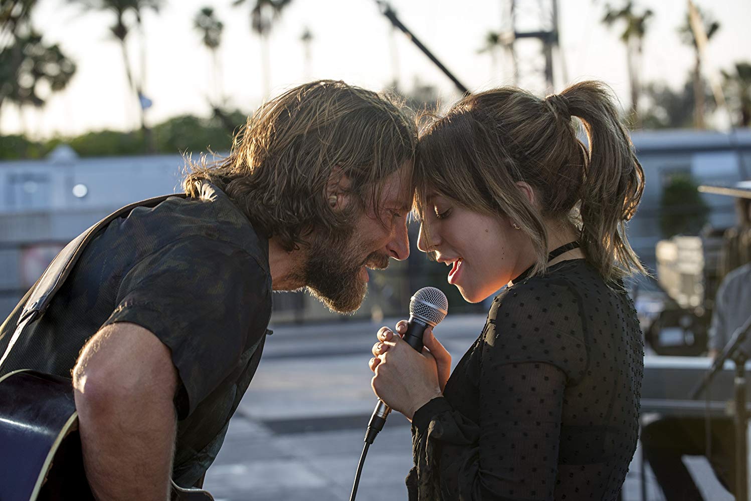Cooper and Gaga seize the stage in A Star is Born