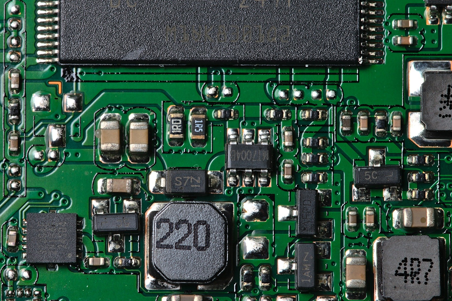 ‘Not enough raw materials to create what you need and want’: Shortage of microchips in the motor industry