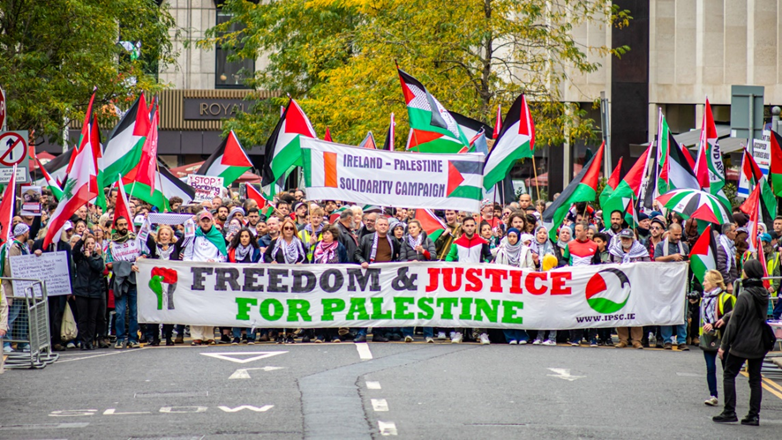 In Photos: Thousands take to the streets for Dublin’s largest Palestine protest to date