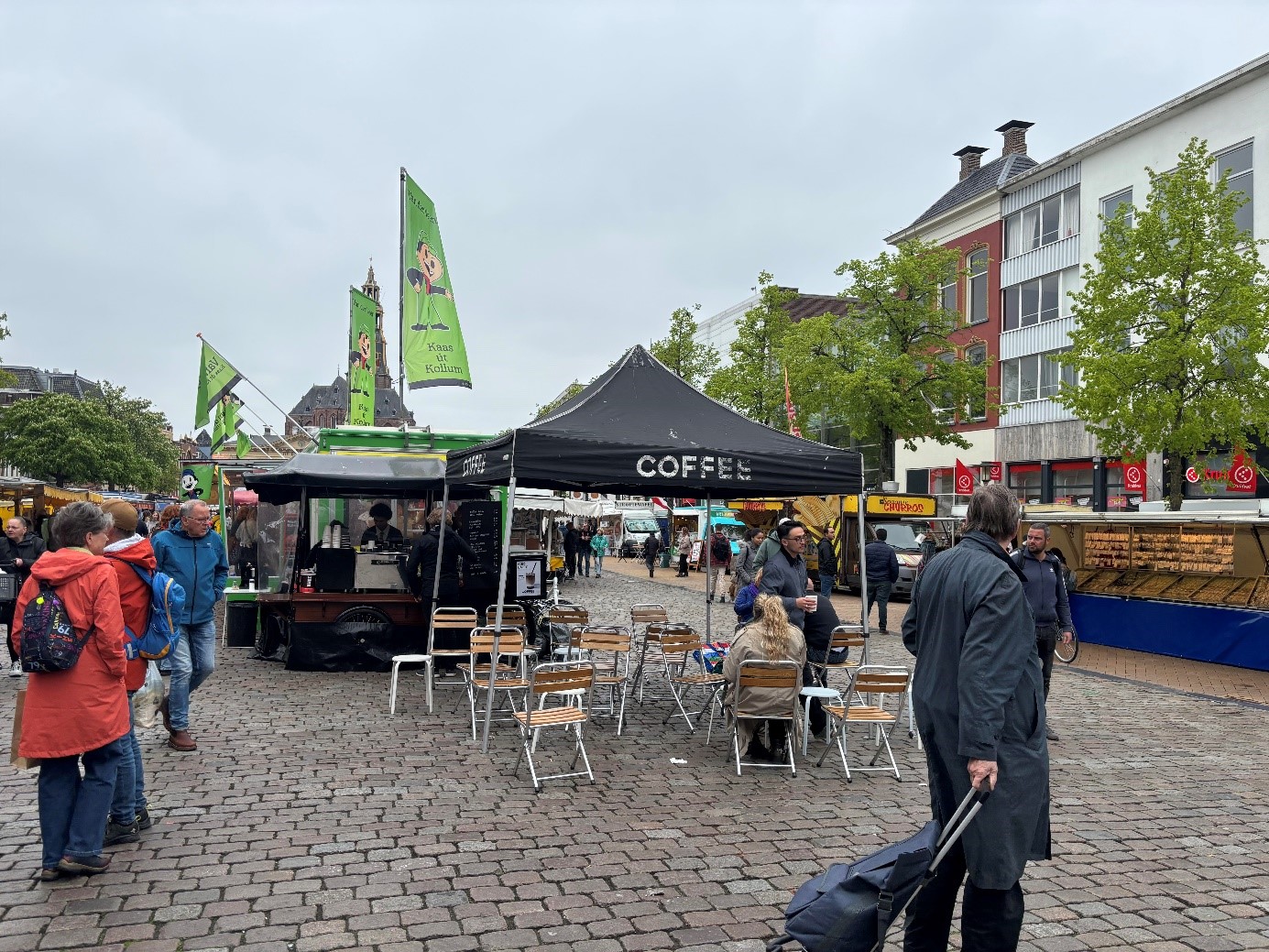 This self-made couple will soon sell their last cup in the Dutch student city.