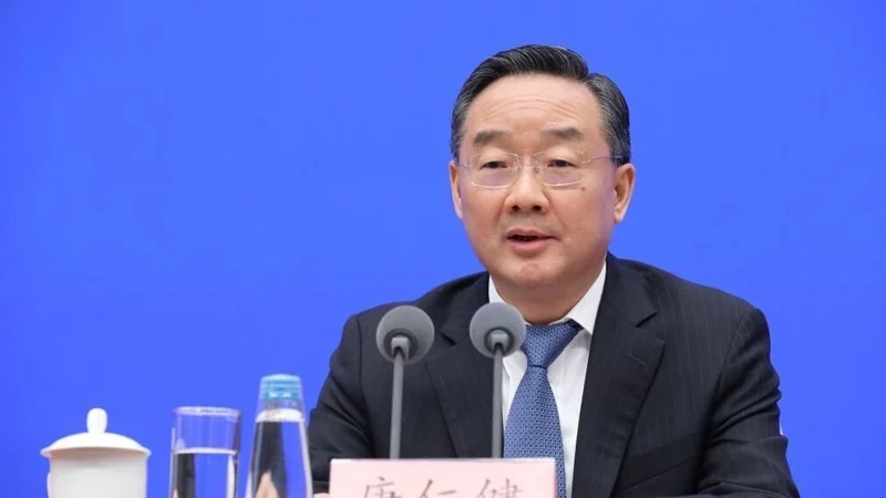 Podcast: China sentences former agricultural minister to death