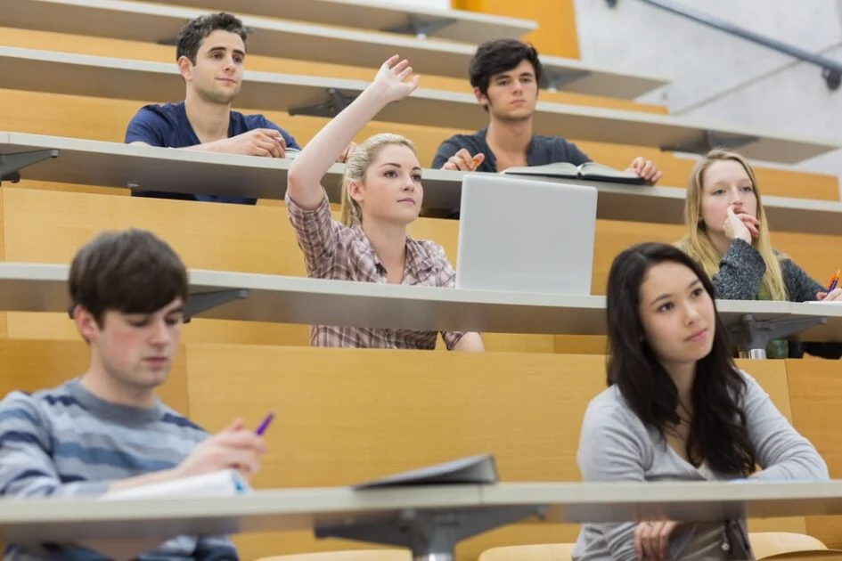 Students Turn to SVP To Bridge Gaps in Government College Funding